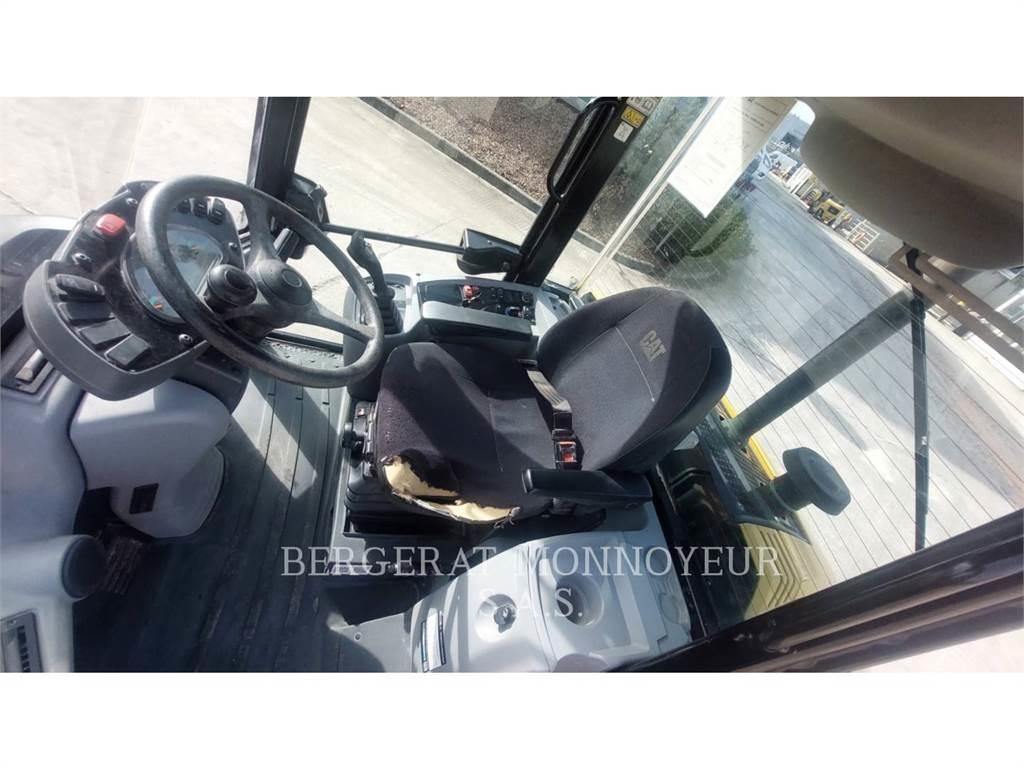 CAT 906M Hjullastare