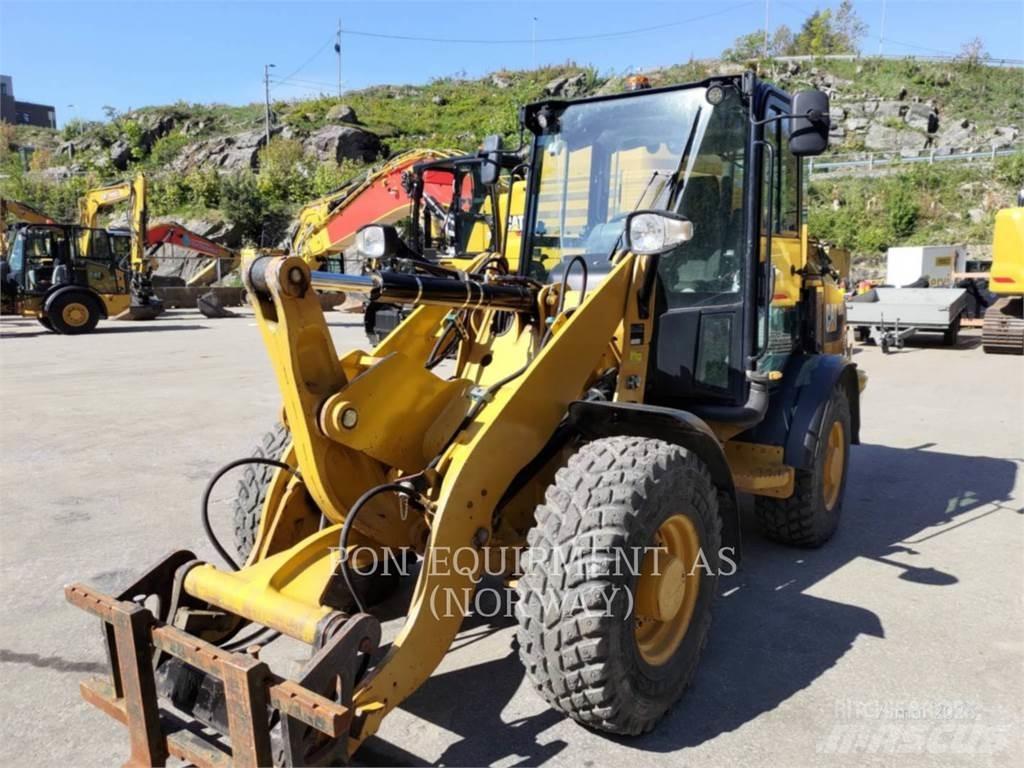 CAT 906M Hjullastare