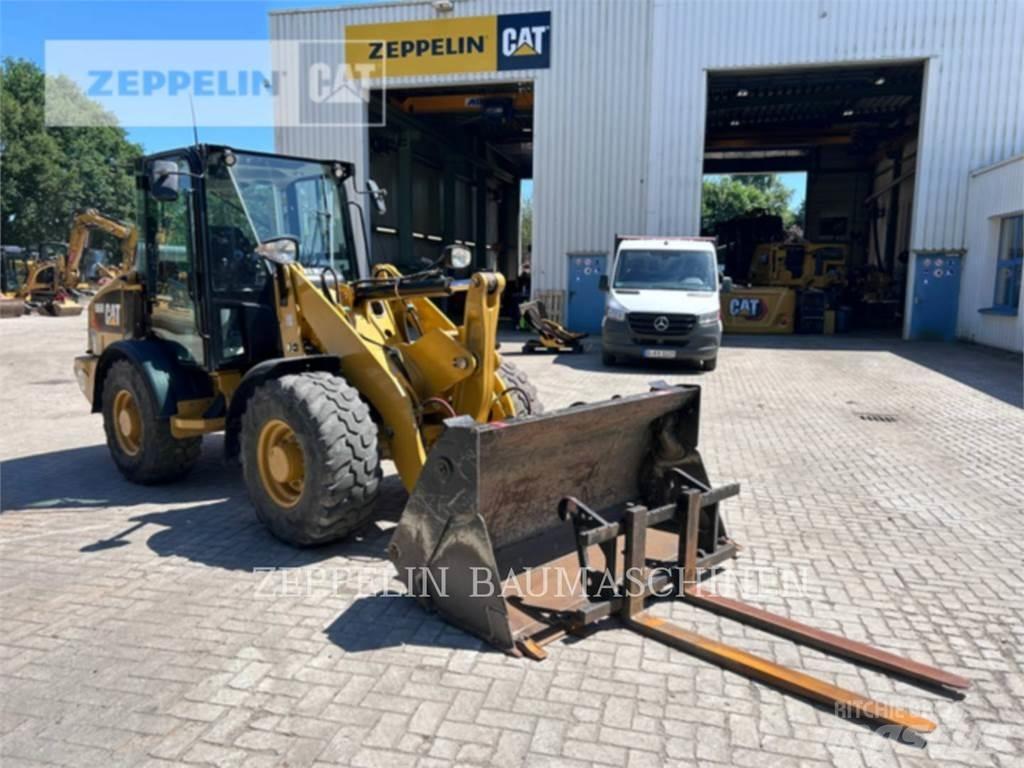 CAT 906M Hjullastare