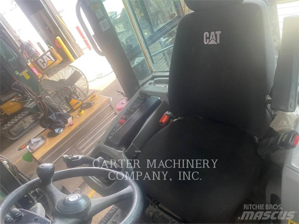 CAT 908M Hjullastare