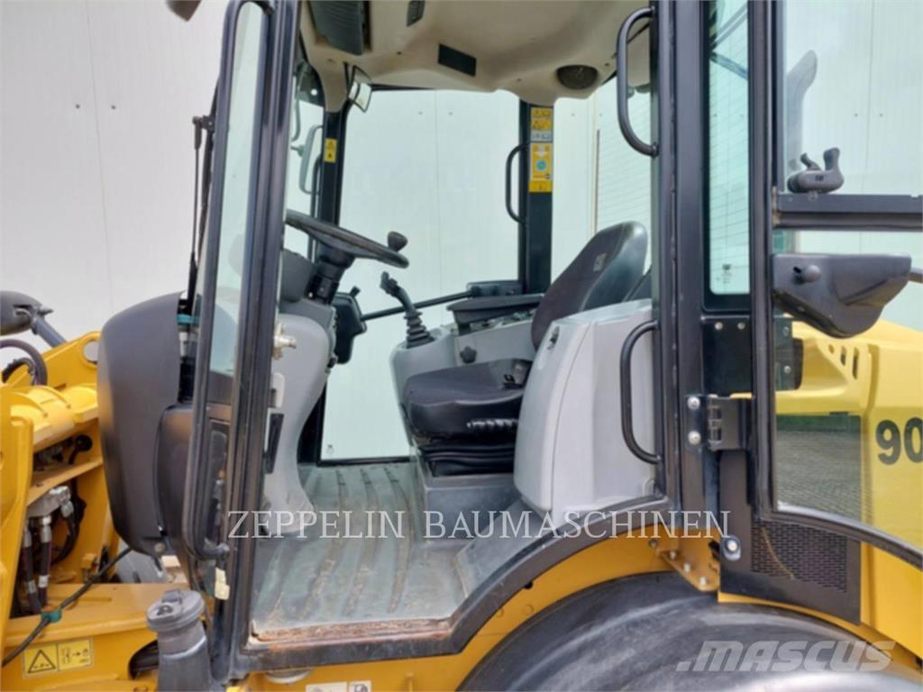 CAT 908M Hjullastare