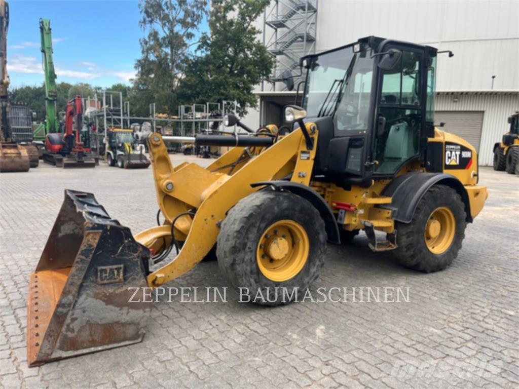 CAT 908M Hjullastare