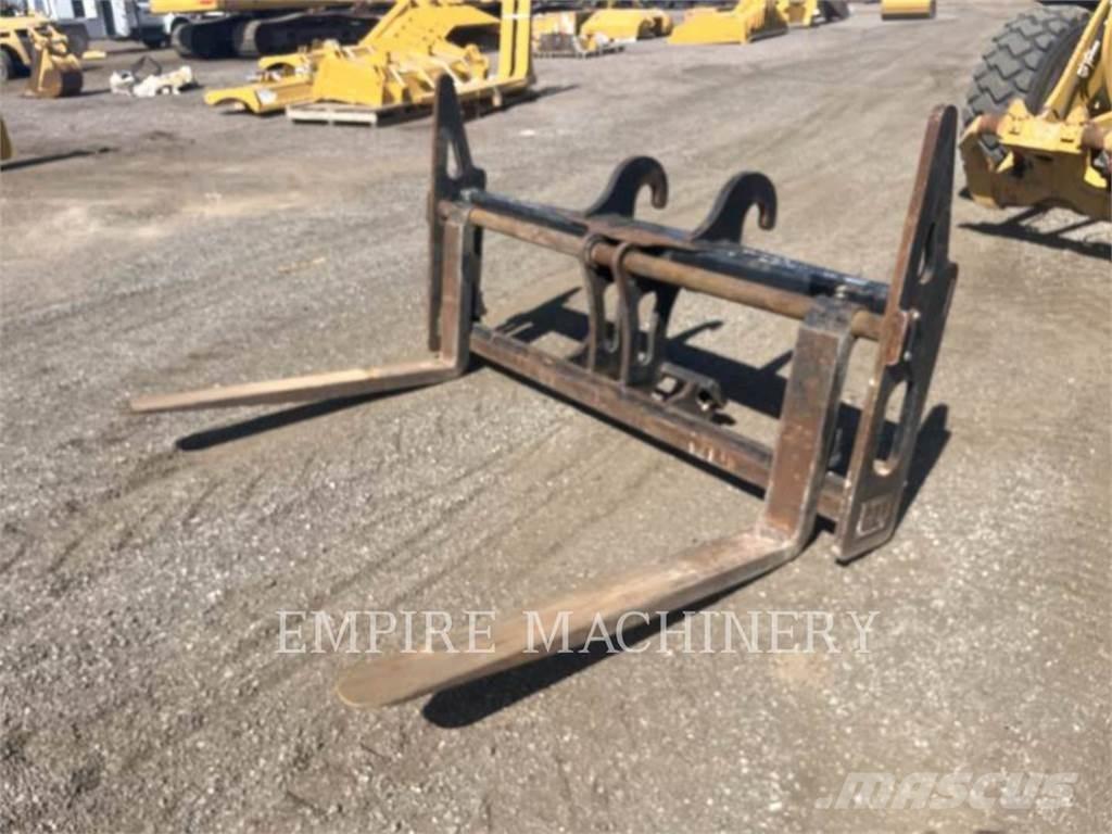 CAT 938M FC FK Pallgafflar