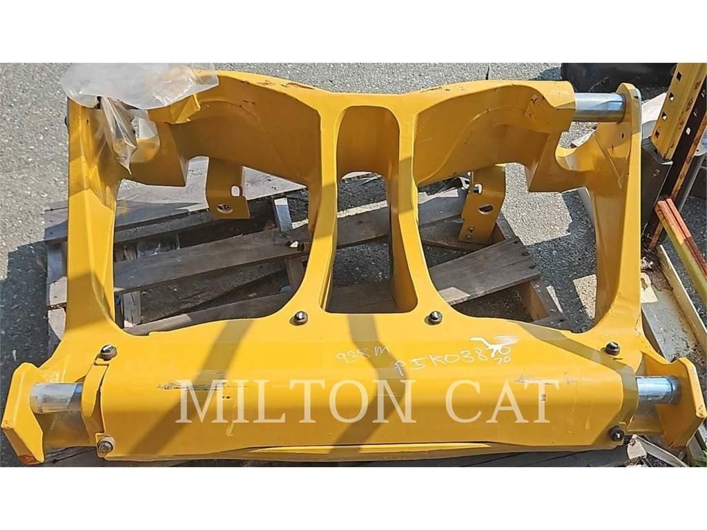 CAT 938M ISO COUPLER Redskapsfäste/ adaptrar