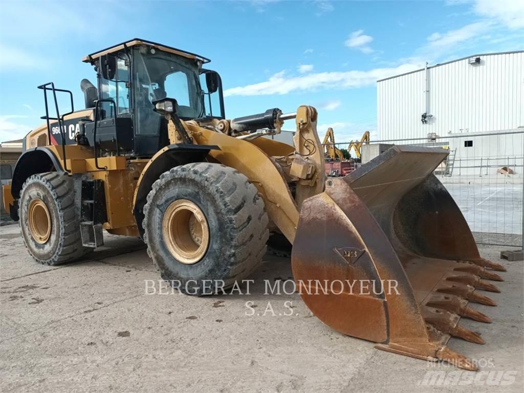 CAT 966M Hjullastare