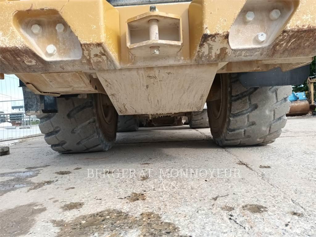 CAT 966M Hjullastare