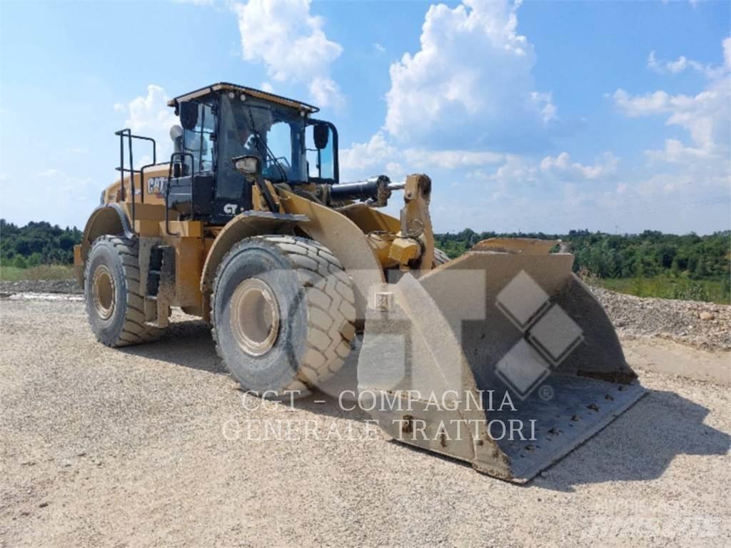 CAT 966M Hjullastare