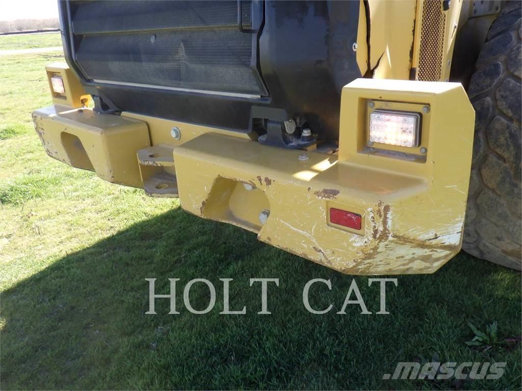 CAT 966M Hjullastare