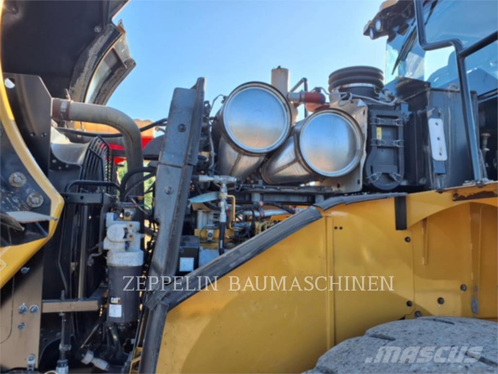 CAT 966M Hjullastare