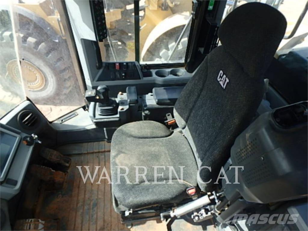 CAT 966M Hjullastare