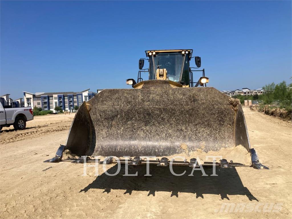 CAT 966M Hjullastare