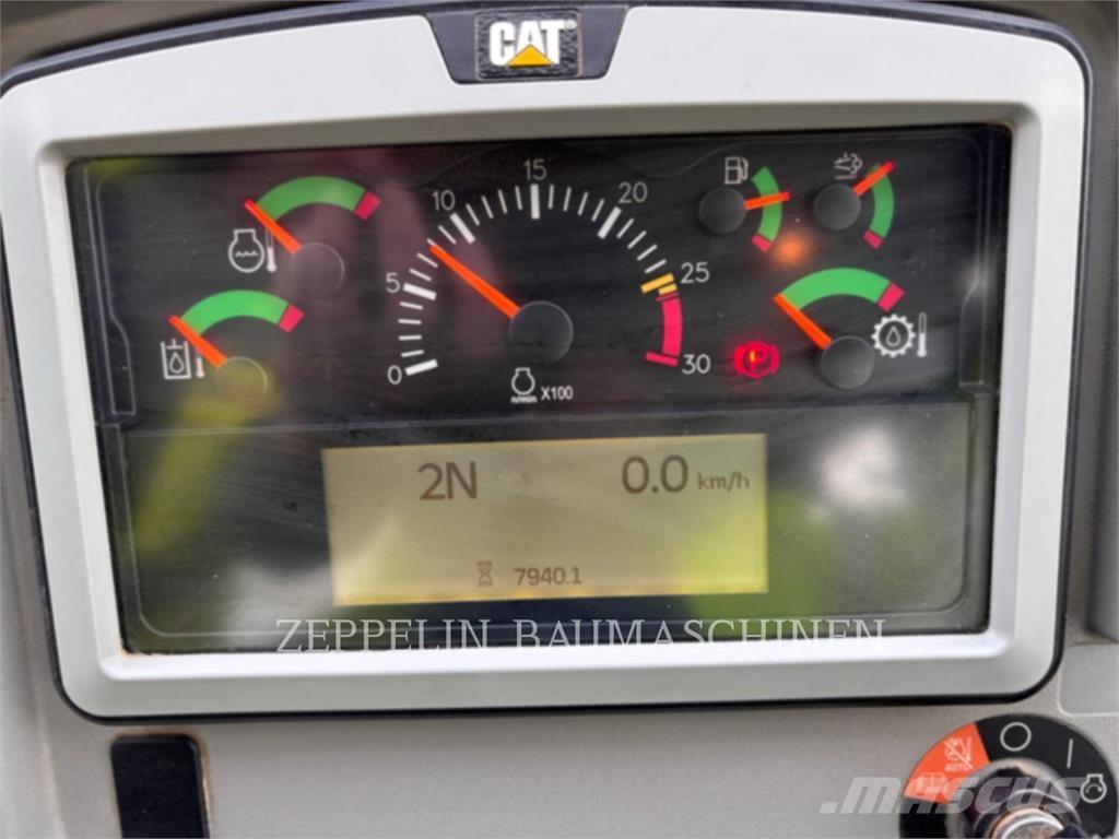 CAT 966M Hjullastare