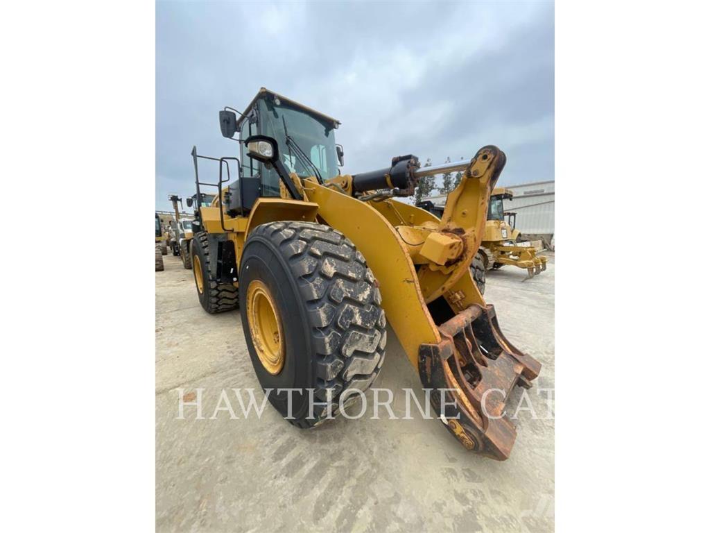 CAT 966M Hjullastare