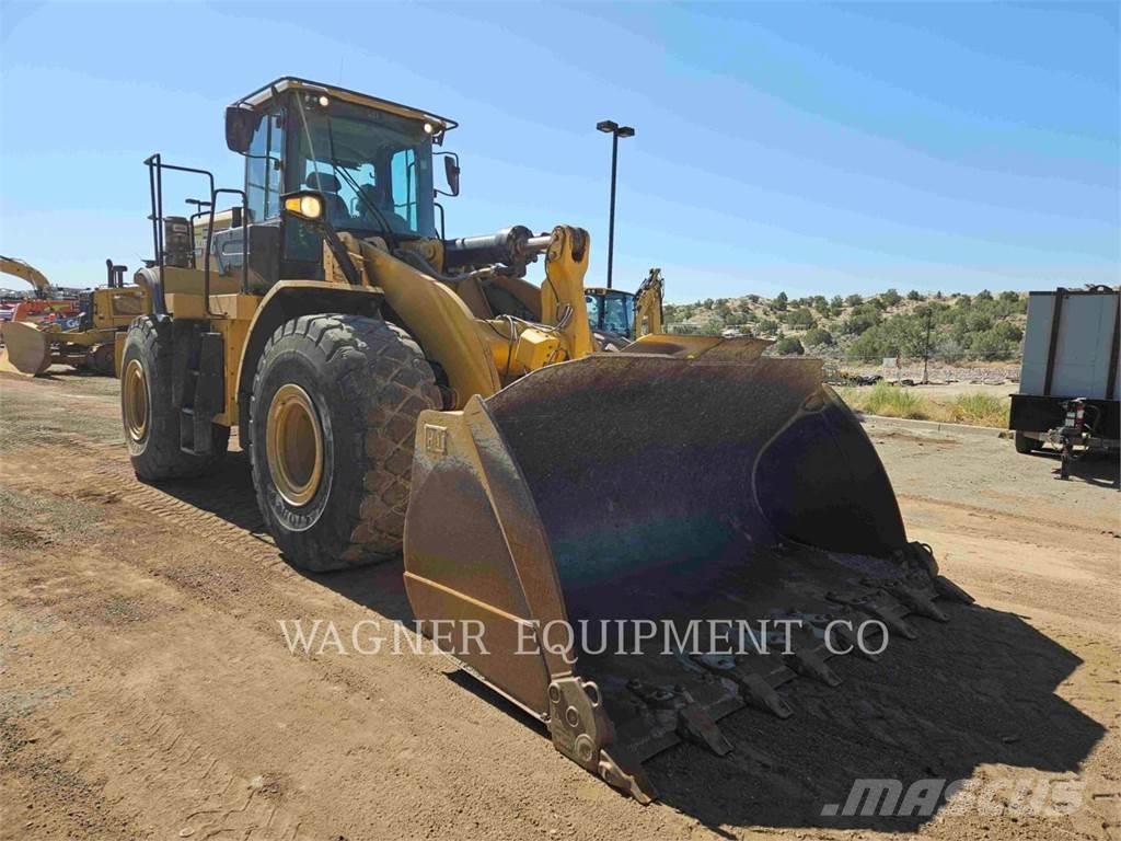 CAT 966M Hjullastare