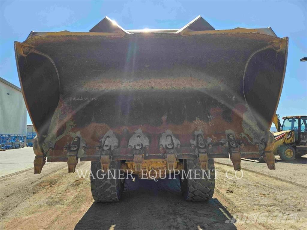 CAT 966M Hjullastare