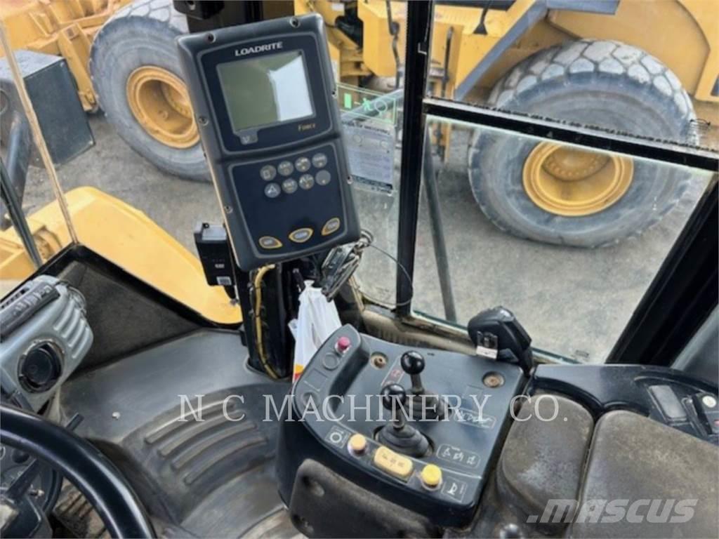 CAT 972H Hjullastare