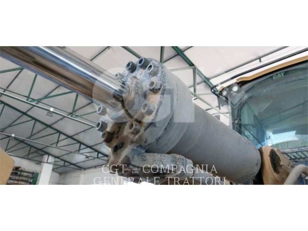 CAT 972M Hjullastare