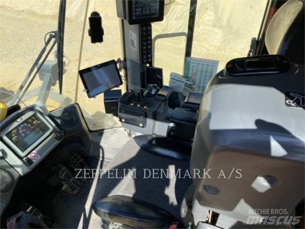 CAT 982M Hjullastare