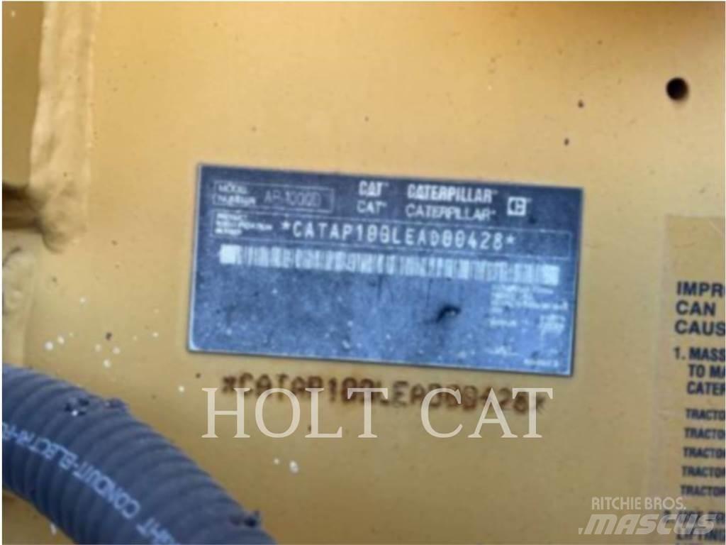 CAT AP1000D Envalsvältar