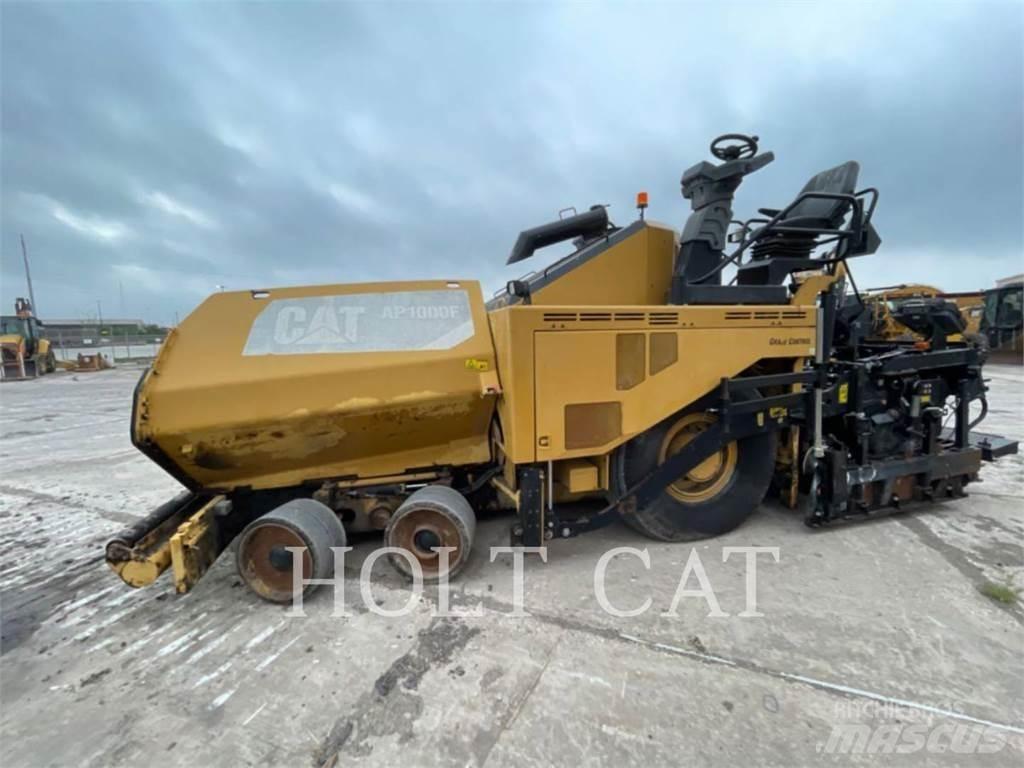 CAT AP1000F Envalsvältar