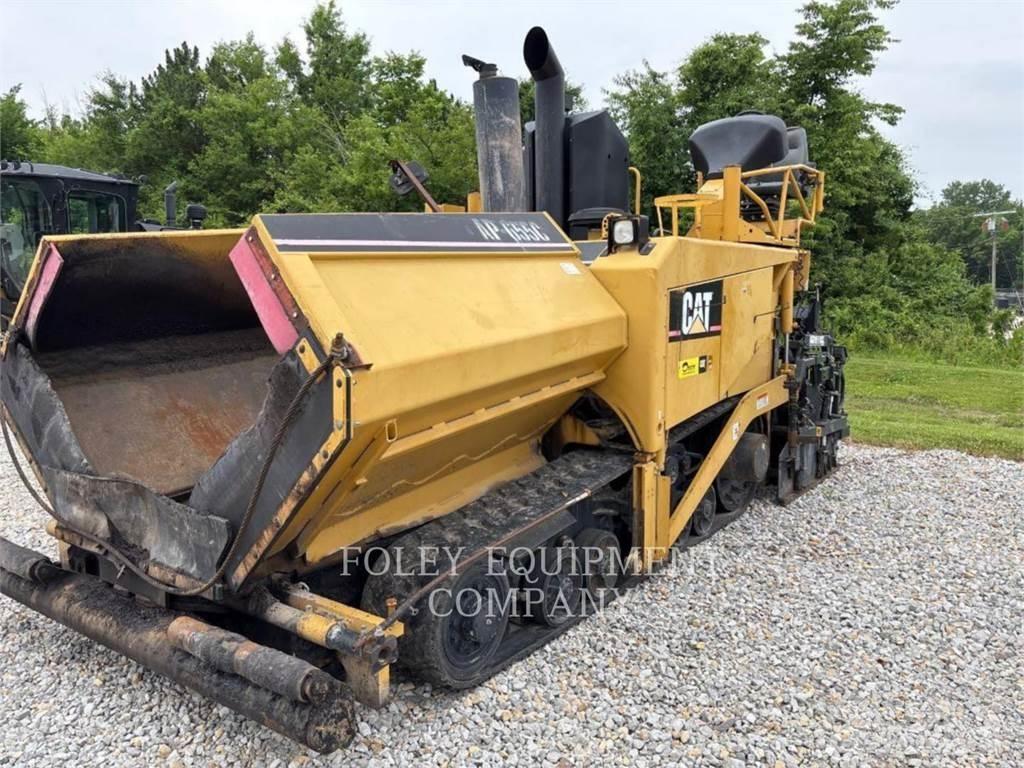 CAT AP655C Asfaltsläggningsmaskiner