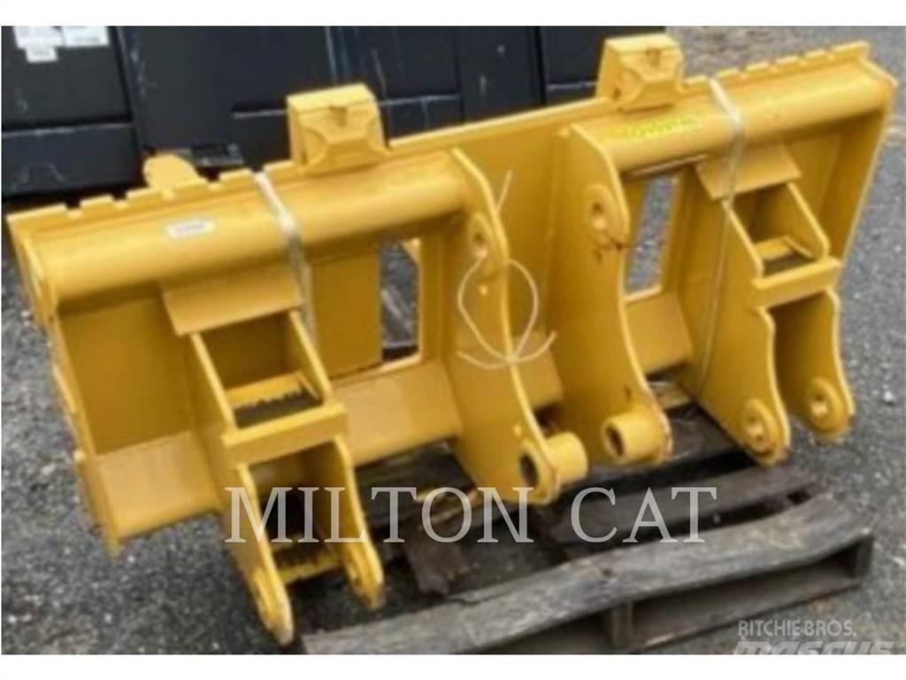 CAT BHL 48 PALLET FORKS Pallgafflar