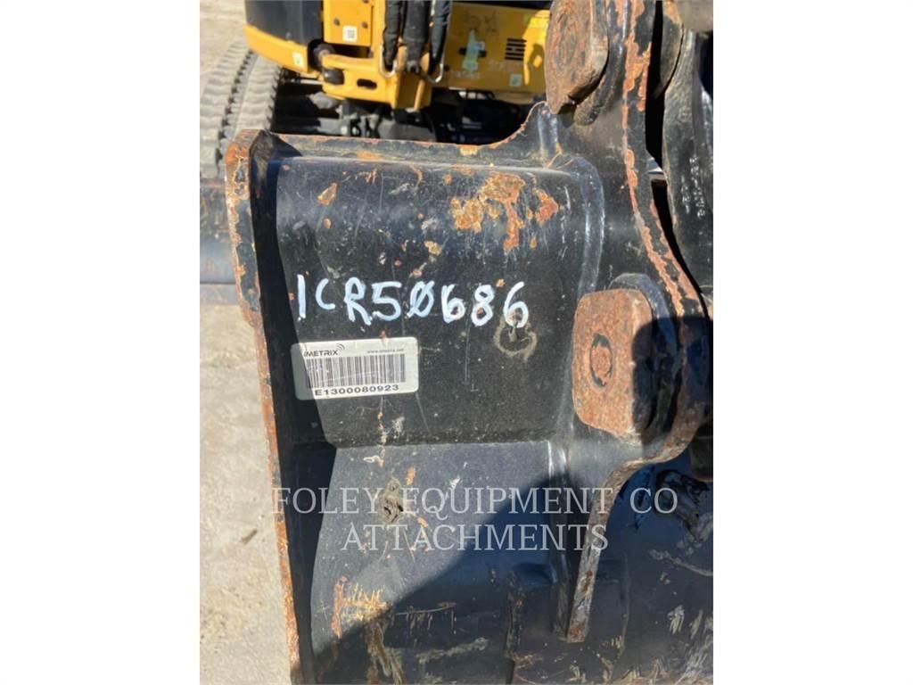 CAT BK302P24 Bandgrävare