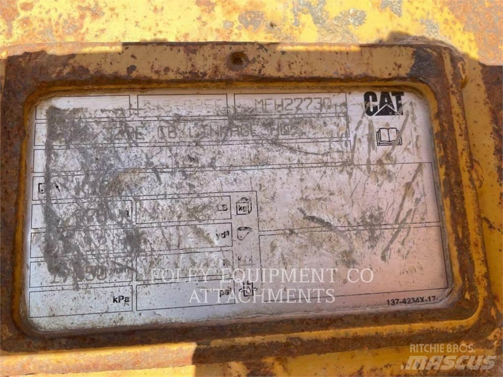 CAT BKHEXPCB42 Bandgrävare