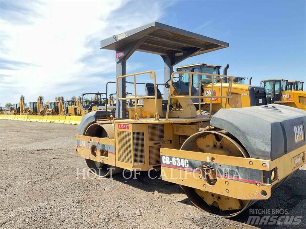 CAT CB-634C Tvåvalsvältar
