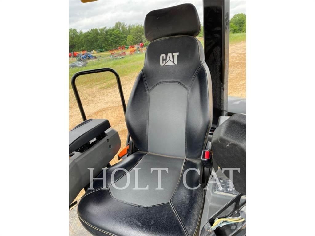 CAT CB10 Envalsvältar
