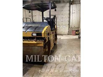 CAT CB13 Jordkompaktorer