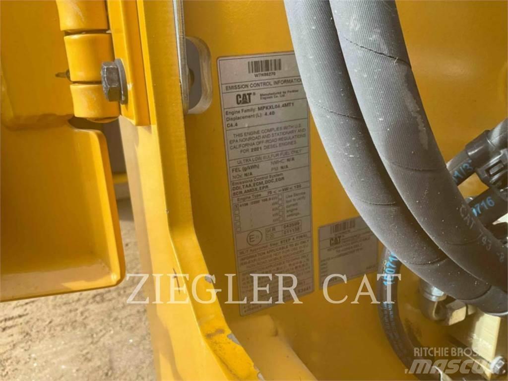 CAT CB13 Jordkompaktorer