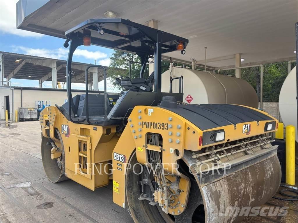 CAT CB13 OSC Tvåvalsvältar