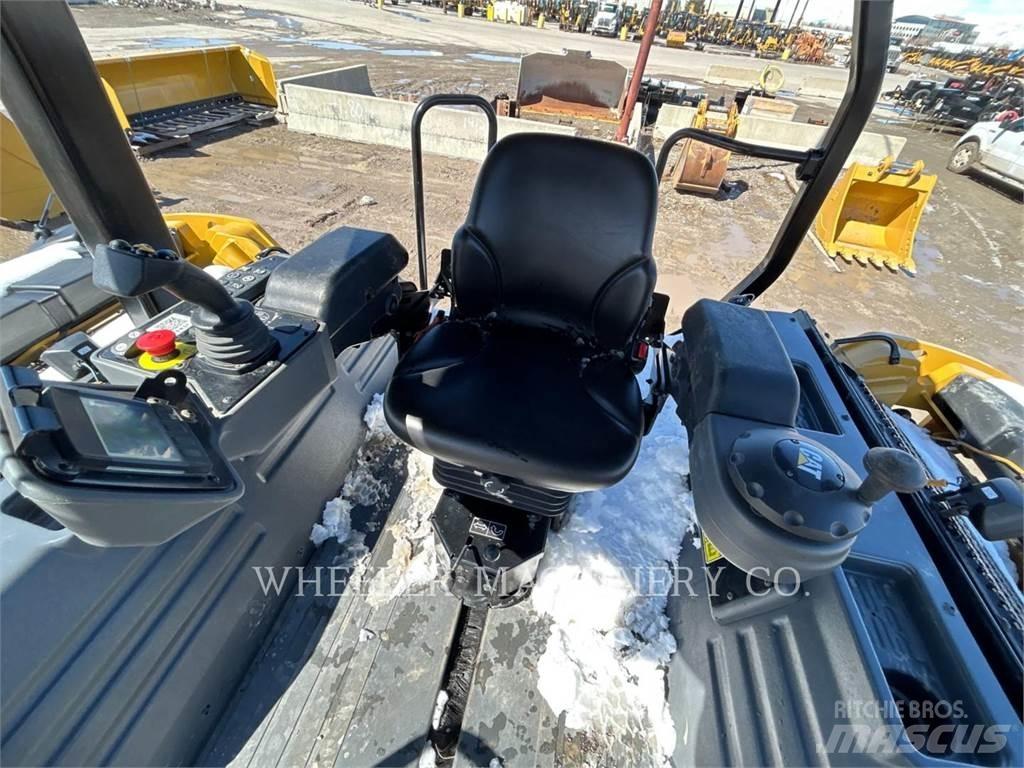 CAT CB15 CW VV Tvåvalsvältar