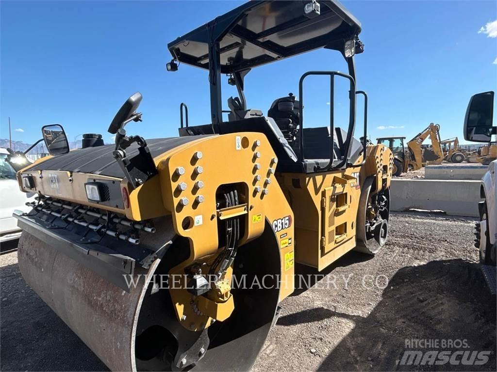 CAT CB15 CW VV Tvåvalsvältar