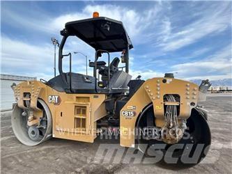 CAT CB15 CW VV Tvåvalsvältar