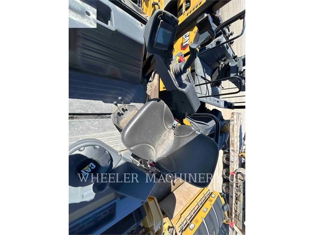 CAT CB15 CW VV Tvåvalsvältar