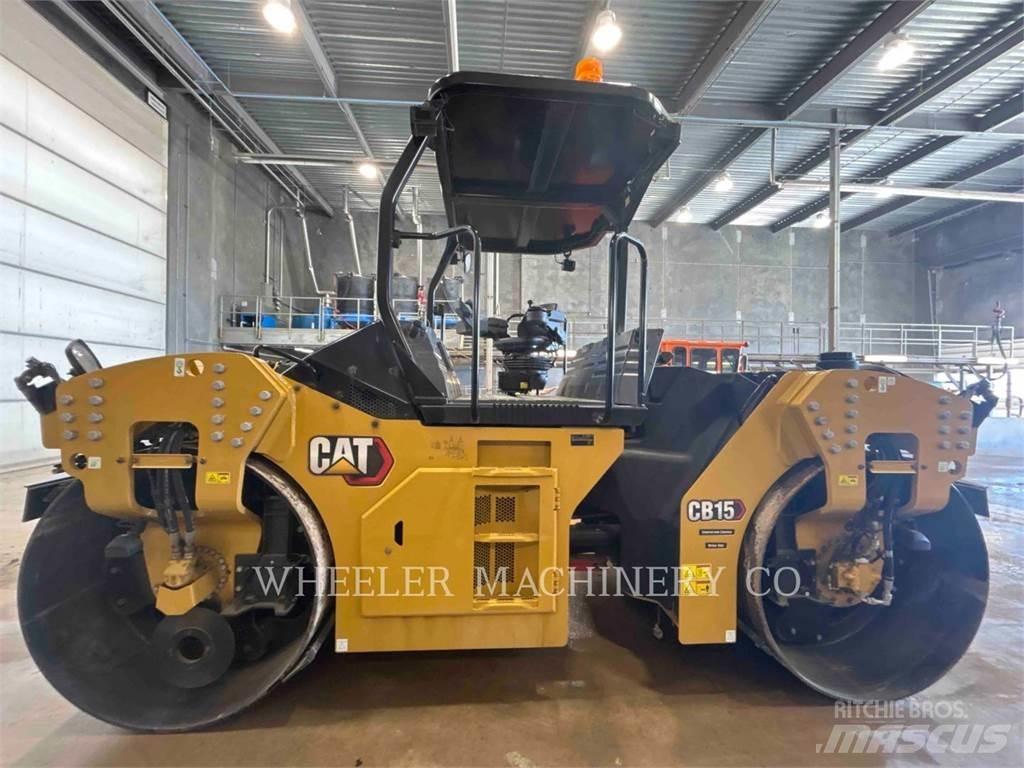CAT CB15 CW VV Tvåvalsvältar