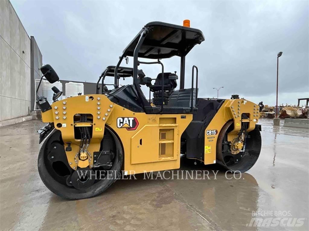 CAT CB15 CW VV Tvåvalsvältar