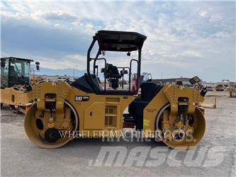 CAT CB15 CW VV Tvåvalsvältar