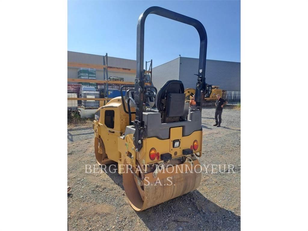 CAT CB2.5 Jordkompaktorer