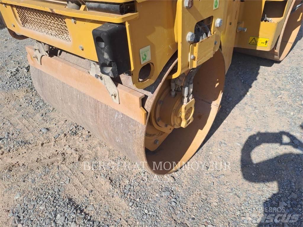 CAT CB2.5 Jordkompaktorer