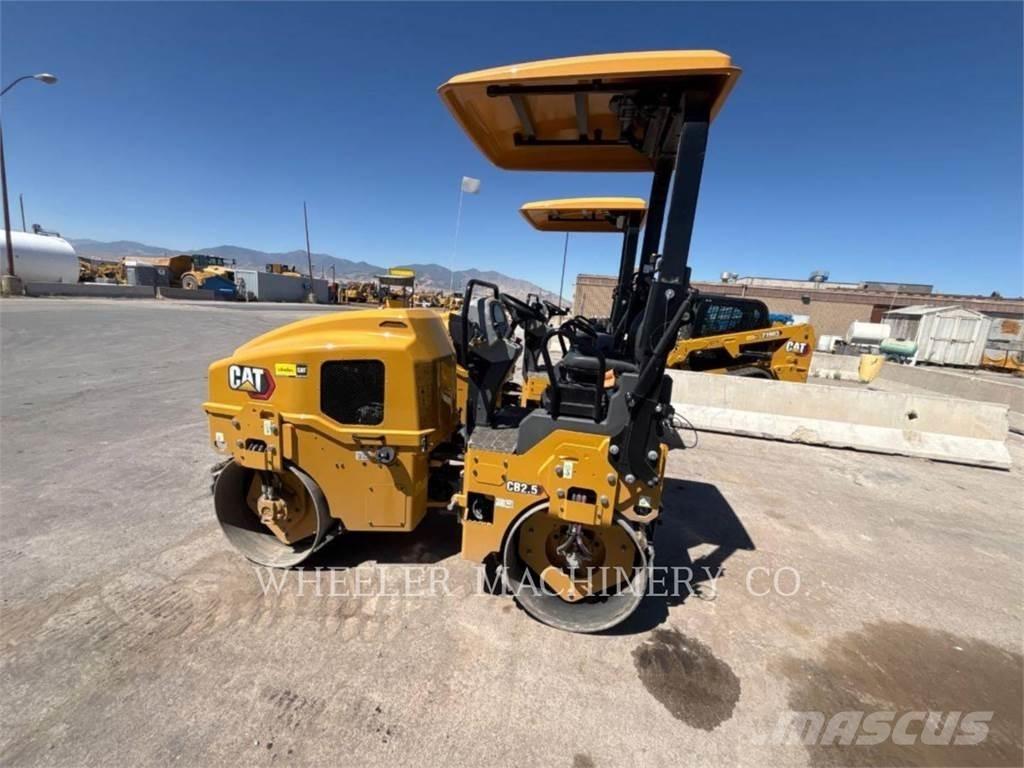CAT CB2.5 Tvåvalsvältar