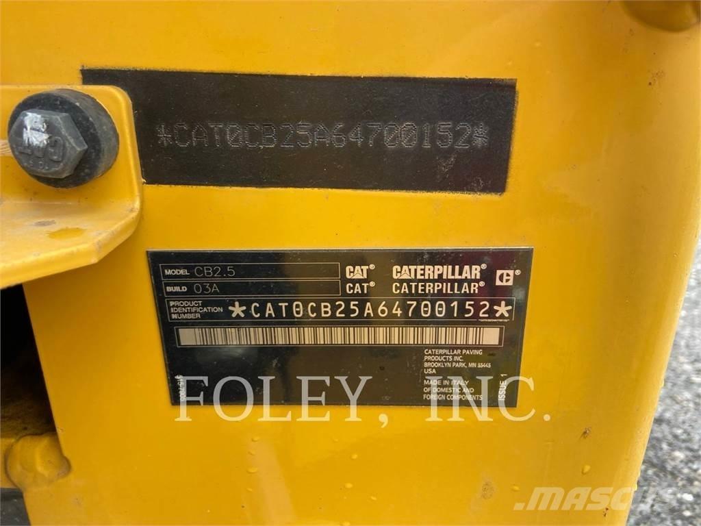 CAT CB2.5-03 Tvåvalsvältar