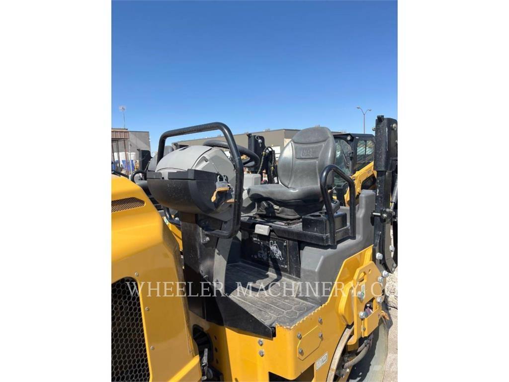 CAT CB2.5 GC Tvåvalsvältar