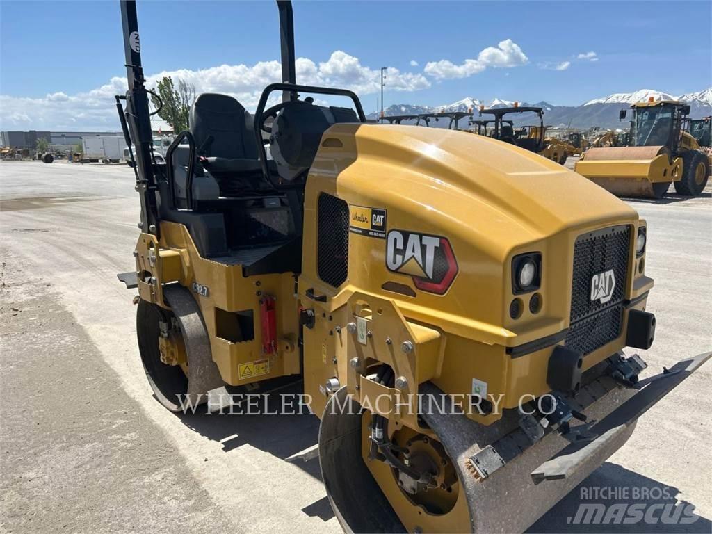 CAT CB2.7 Tvåvalsvältar