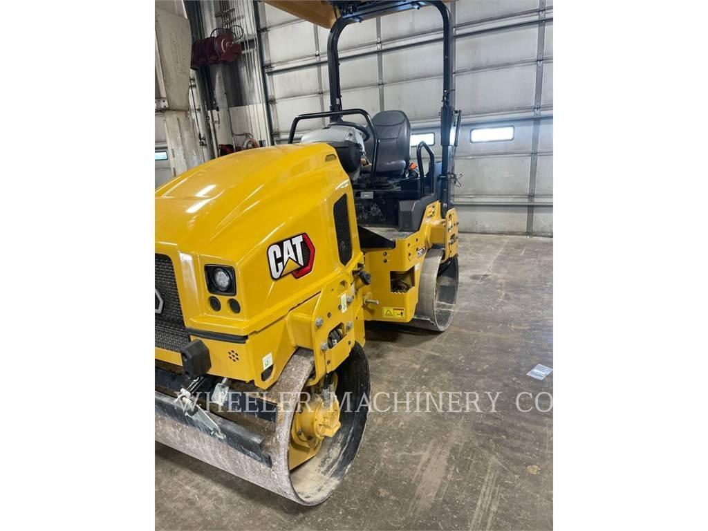 CAT CB2.7 Tvåvalsvältar