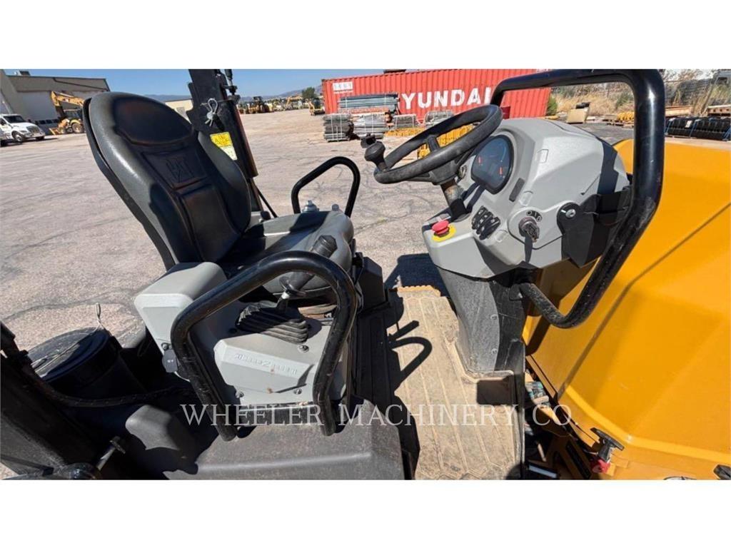 CAT CB2.7 Tvåvalsvältar
