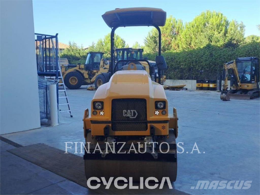 CAT CB2.7 Tvåvalsvältar