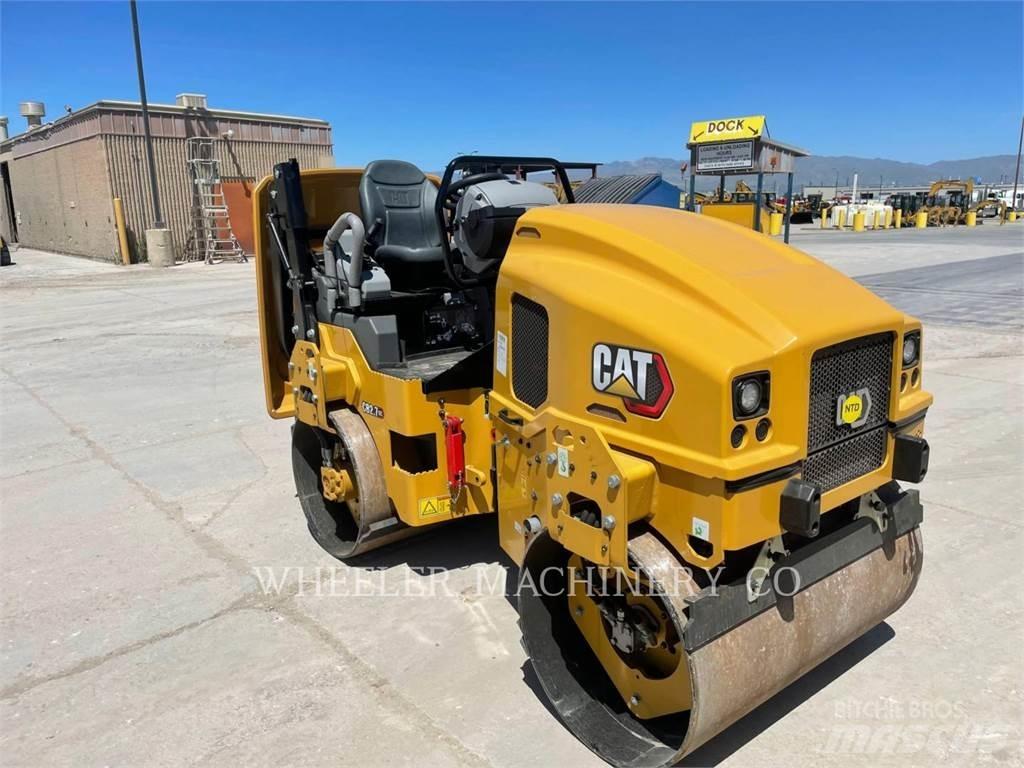 CAT CB2.7 GC Tvåvalsvältar